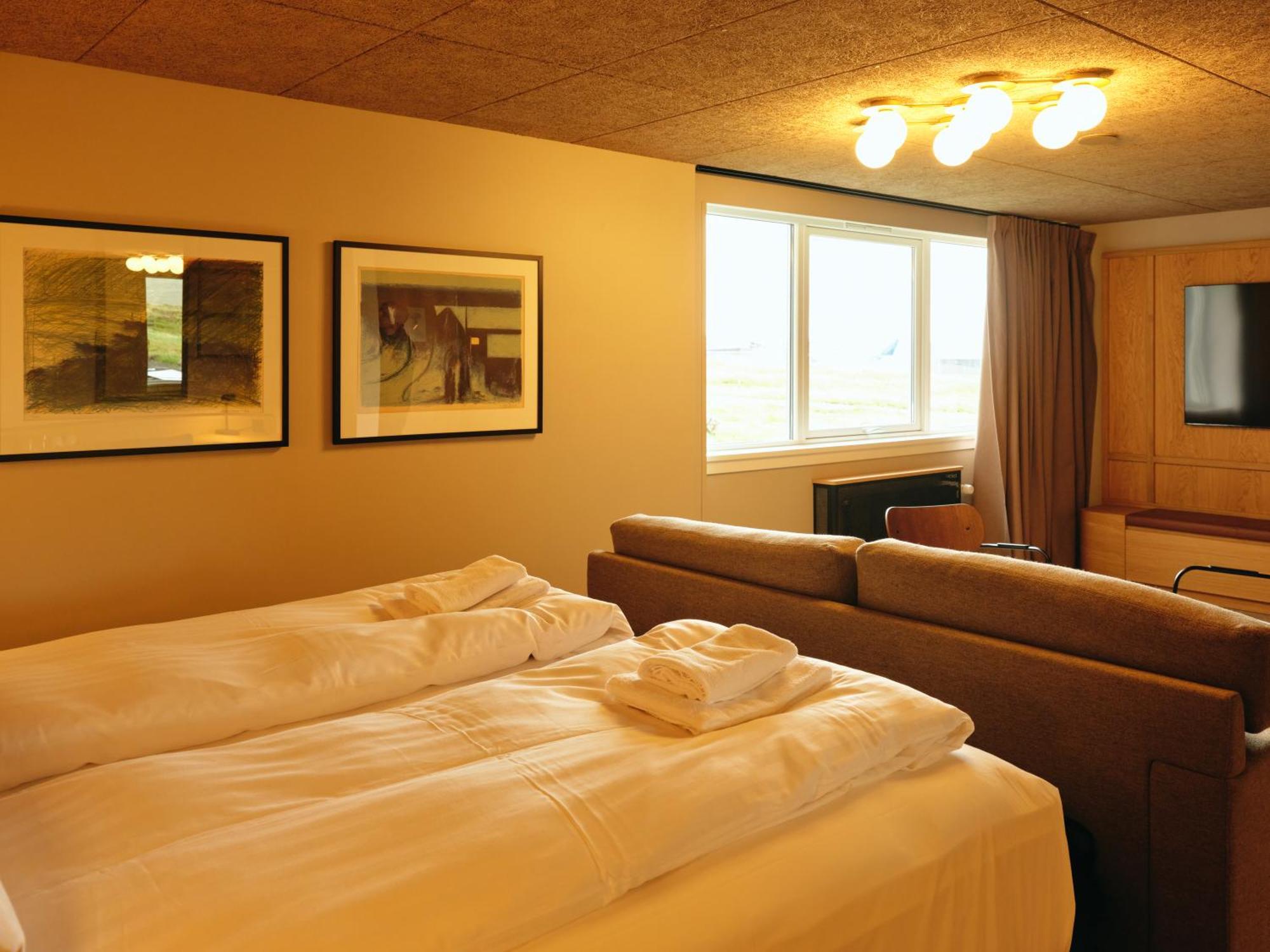 Hotel Vagar Sørvágur Екстериор снимка